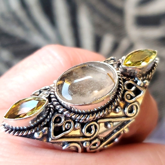 New Golden Rutile and Citrine 925 Silver Statement Ring. - Picture 2 of 8